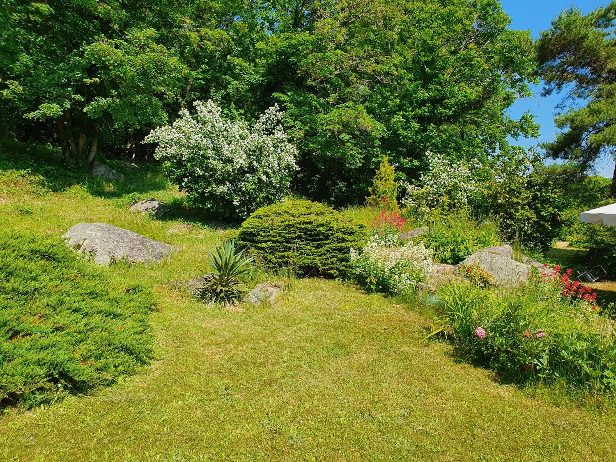 לינה וארוחת בוקר Moigny Le Jardin Des Roches מראה חיצוני תמונה